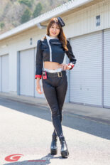 星沢しおり KENWOODレディ 2025年/スーパーGTの写真①