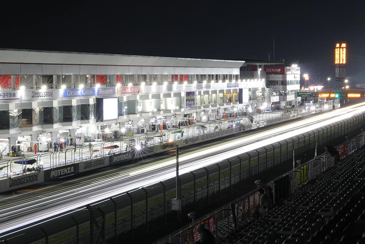 日本で唯一の24時間レースである富士24時間なら、幻想的な写真も撮影できる