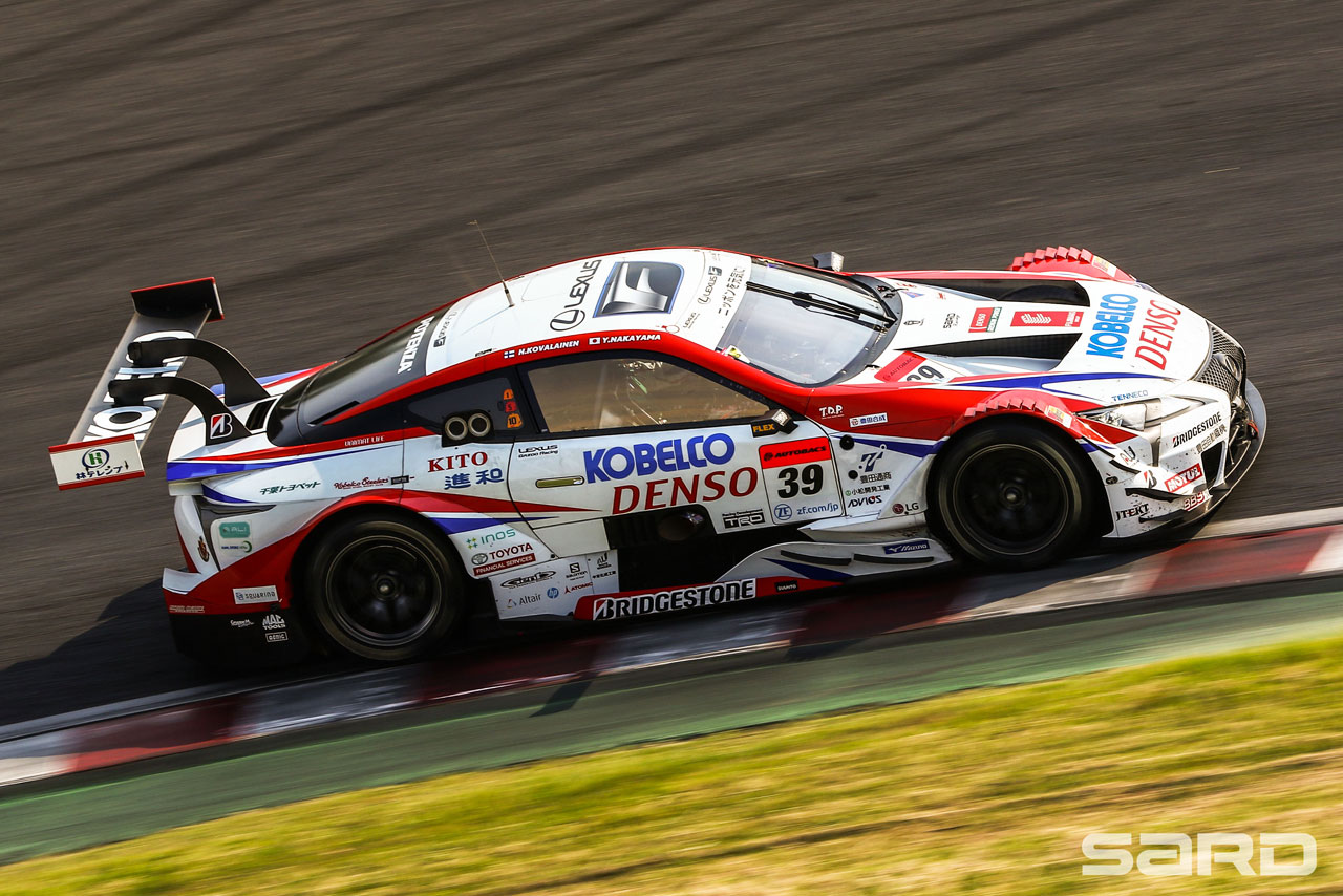 DENSO KOBELCO SARD LC500（ヘイキ・コバライネン／中山雄一）
