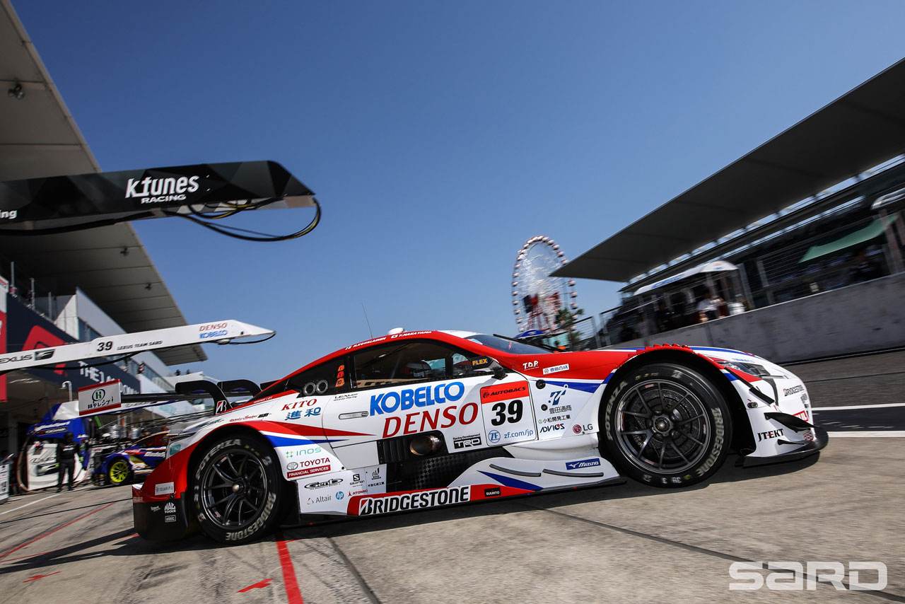 DENSO KOBELCO SARD LC500（ヘイキ・コバライネン／中山雄一）