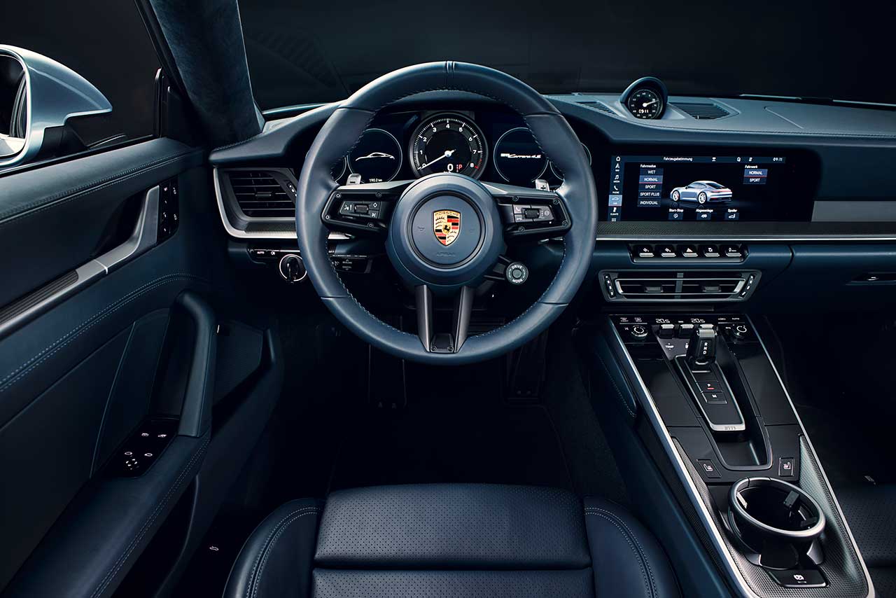 新型ポルシェ911