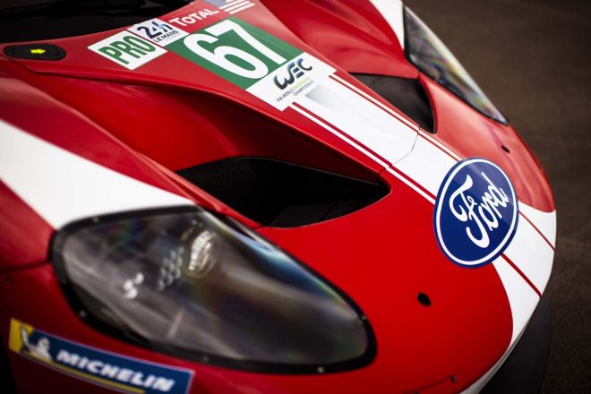 フォードMk.IVをイメージした67号車フォードGT