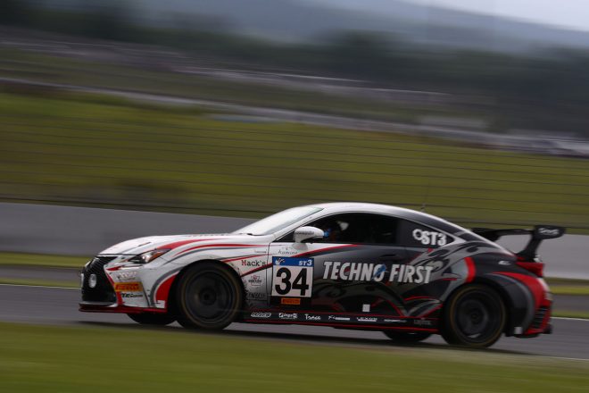 34号車TECHNO FIRST RC350(手塚祐弥/大草りき/前嶋秀司/大西隆生組)