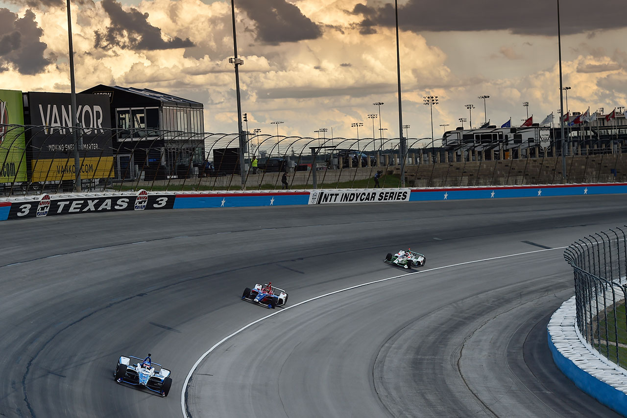 シーズン2度目のオーバル戦に挑む佐藤琢磨