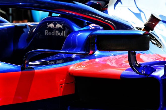 2019年F1第7戦カナダGP　トロロッソ・ホンダSTR14　ウイングミラー