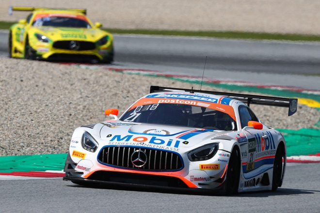 アウアーがドライブするザクスピードのメルセデスAMG GT3