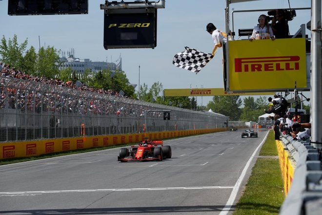 2019年F1第7戦カナダGP　トップチェッカーを受けたセバスチャン・ベッテルはペナルティで2位