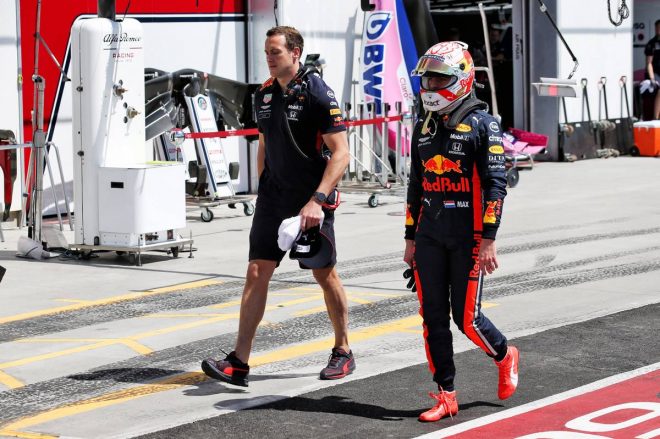 1回目のアタックが不発だったフェルスタッペン、赤旗によりQ2敗退