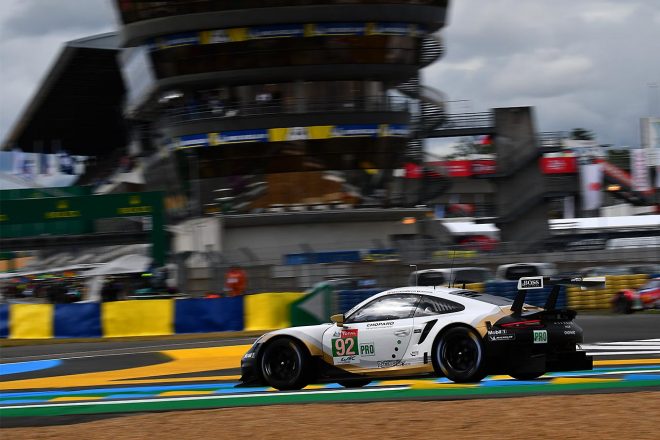 ポルシェGTチームの92号車ポルシェ911 RSR