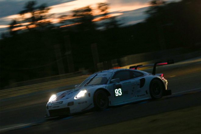 ポルシェGTチームの93号車ポルシェ911 RSR