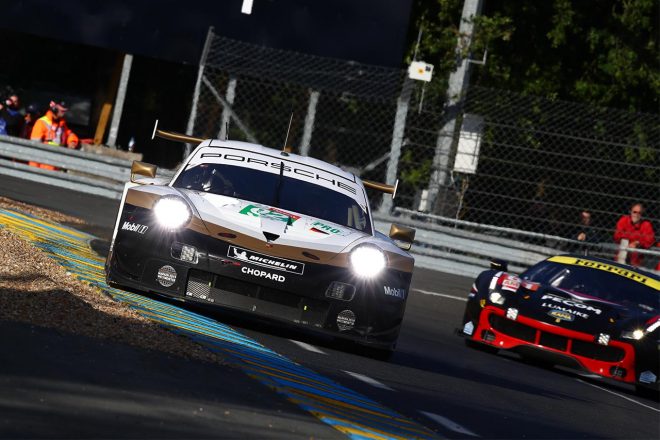 92号車ポルシェ911 RSR