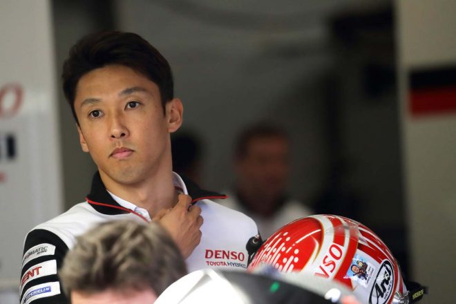 チャンピオンシップをリードする8号車組の中嶋一貴