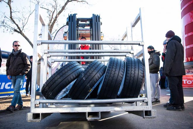 現在のWRC最上位クラスは、実質ミシュランのワンメイク。2021年からコントロールタイヤが導入される