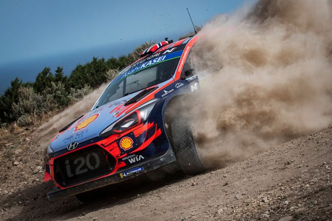 アンドレアス・ミケルセン(ヒュンダイi20クーペWRC)