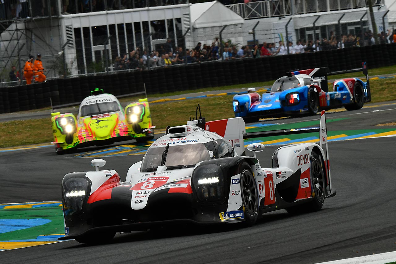 8号車トヨタTS050ハイブリッド