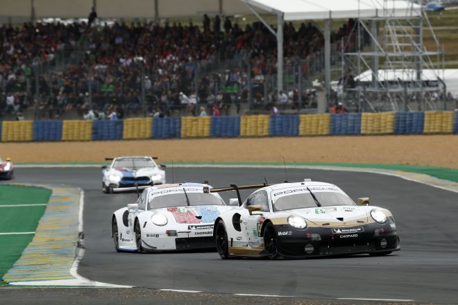 ポルシェGTチームの92号車と93号車ポルシェ911 RSR