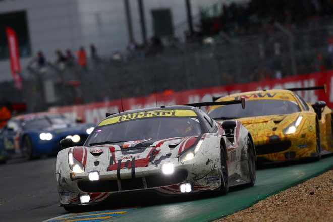 石川資章が乗り込んだMRレーシングのフェラーリ