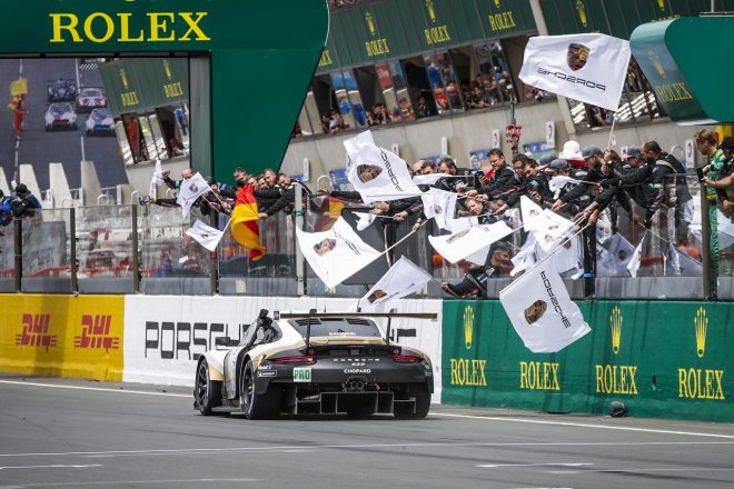 ポルシェGTチームの92号車ポルシェ911 RSR