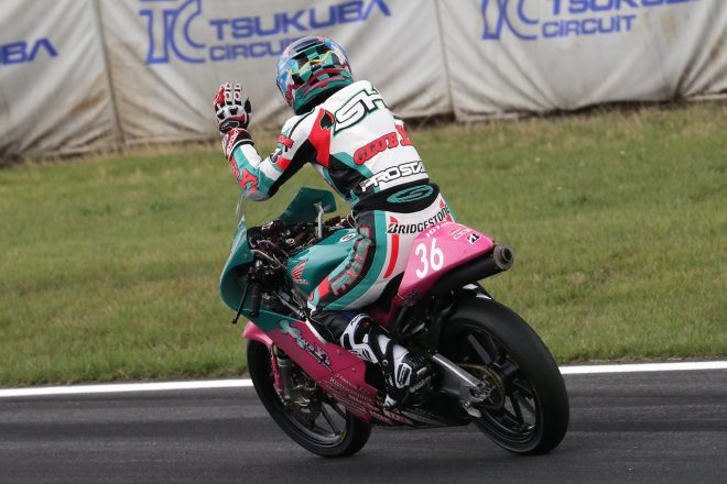 J-GP3クラスのレース2を制した長谷川聖（CLUBY’s）