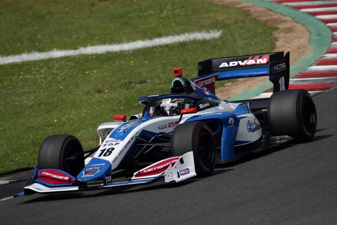 小林可夢偉（carrozzeria Team KCMG）