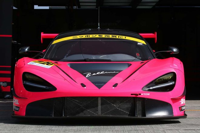 McLaren 720S フロントビュー