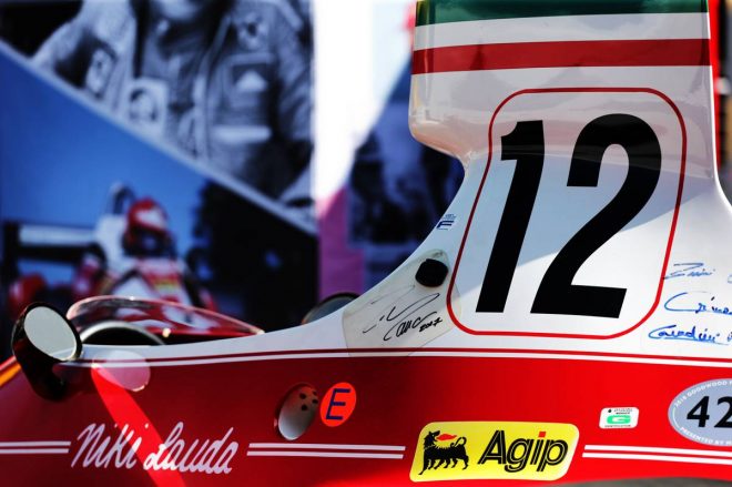2019年F1第9戦オーストリアGP　ニキ・ラウダを追悼するマシンをフェラーリが展示