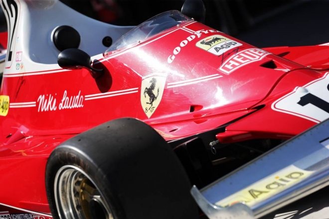 2019年F1第9戦オーストリアGP　ニキ・ラウダを追悼するマシンをフェラーリが展示