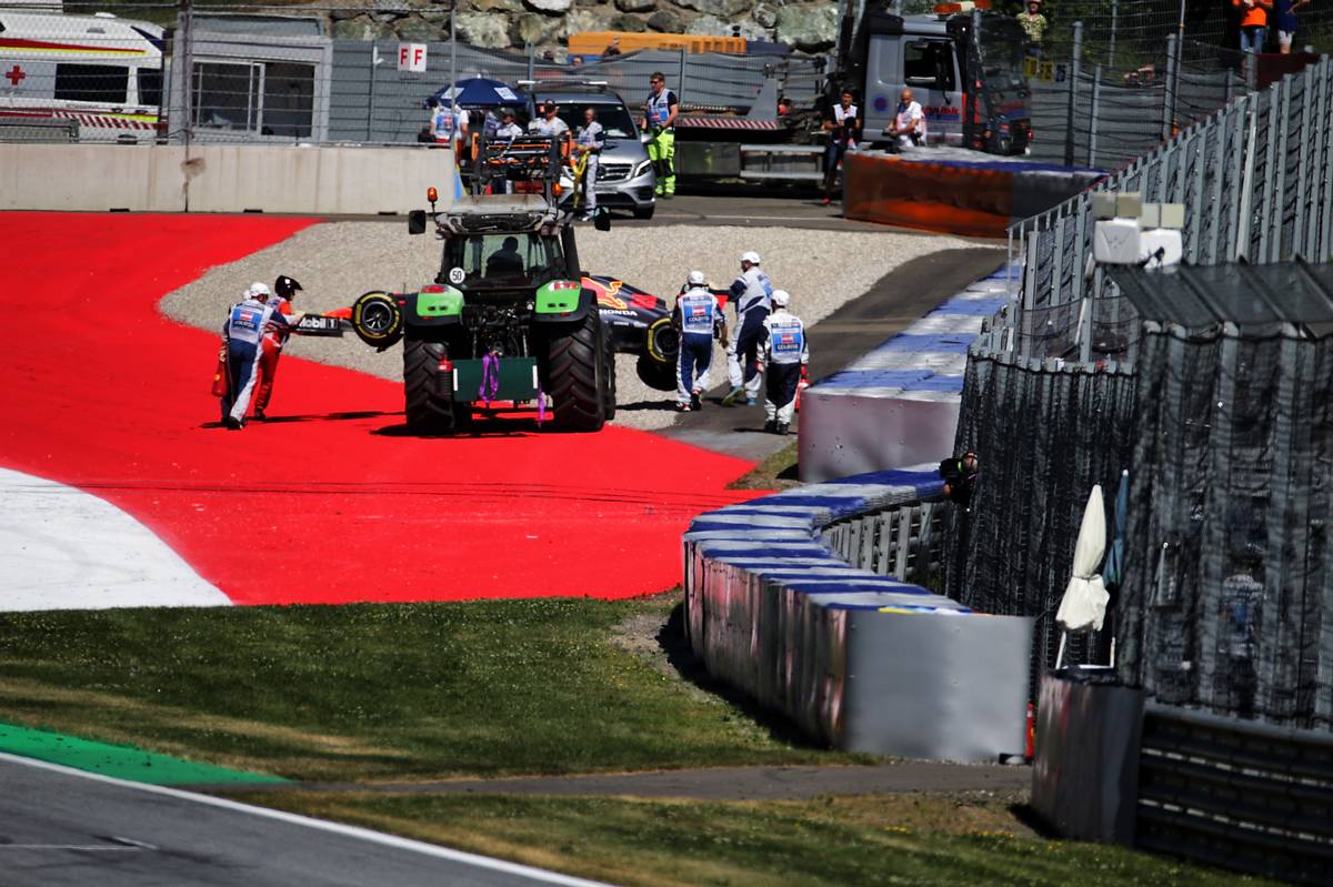 2019年F1第9戦オーストリアGP　FP2でマックス・フェルスタッペン（レッドブル・ホンダ）がクラッシュ