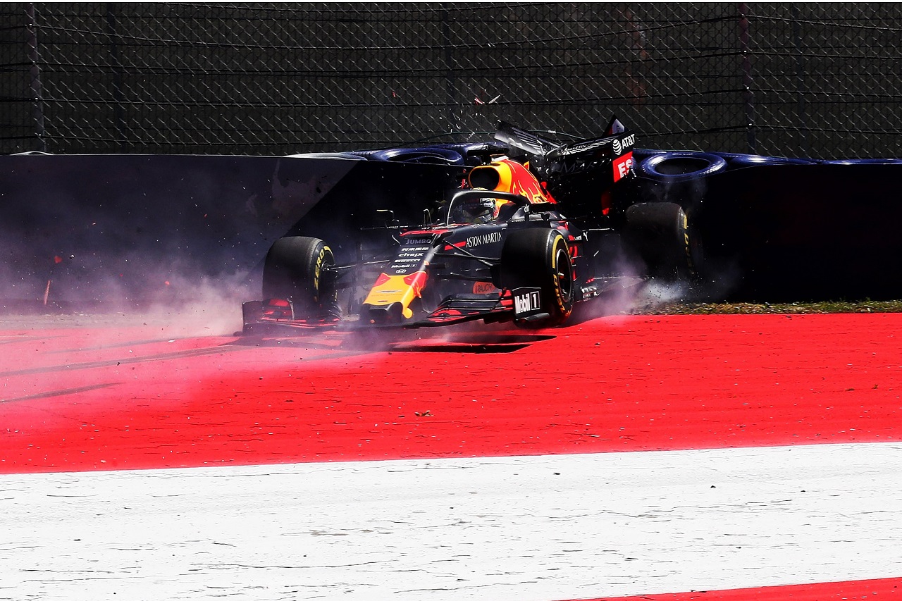 2019年F1第9戦オーストリアGP　マックス・フェルスタッペン（レッドブル・ホンダ）がFP2でクラッシュ