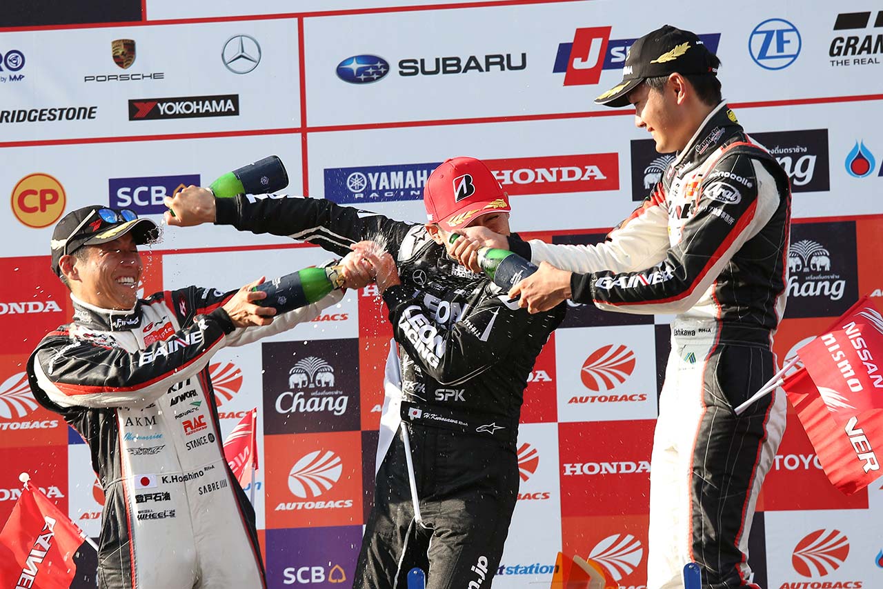 2019年のスーパーGT第4戦タイ、GT300クラス表彰台