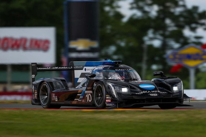 10号車キャデラックDPi-V.R