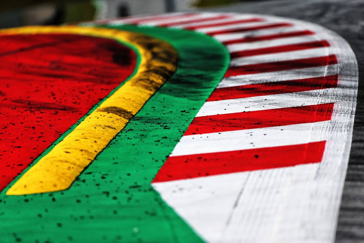 オーストリアGPでは何人も餌食にした黄色いかまぼこ