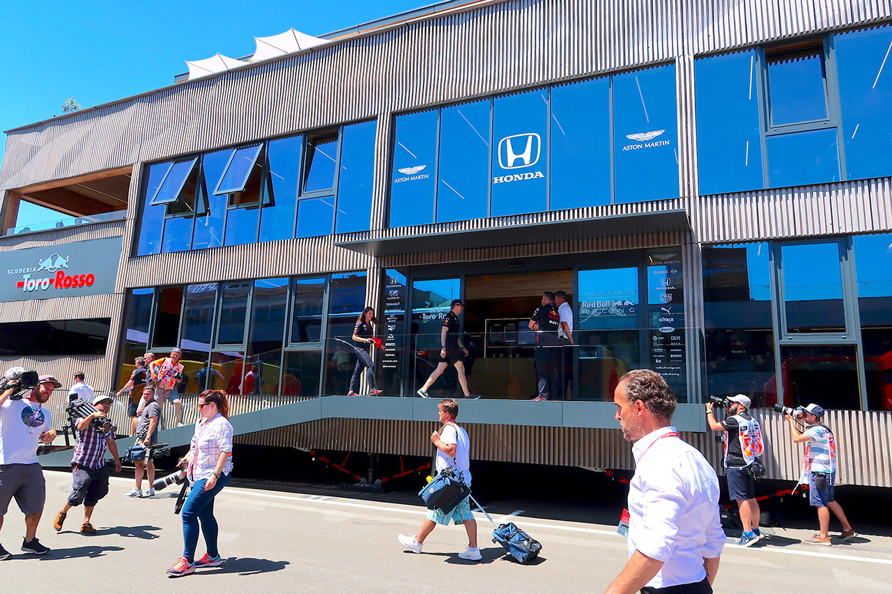 写真で振り返る『ホンダ優勝歴史的一日プレイバック 』