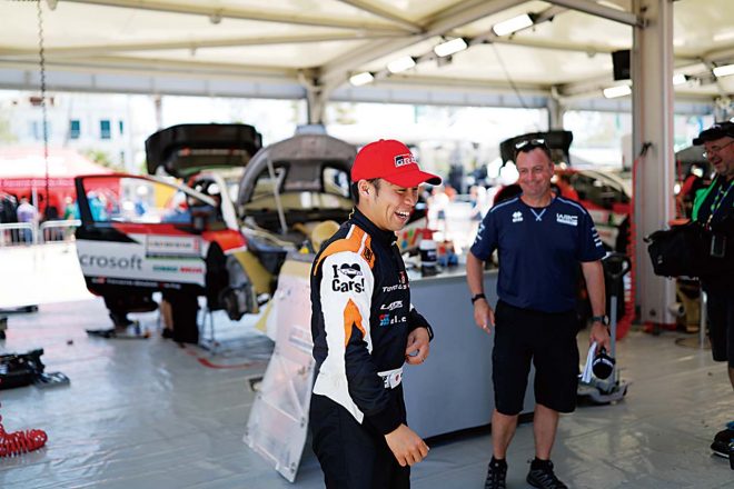 6月のラリー・イタリアで、貴元はトヨタのサービスを訪れ、多くの関係者と話をしていたが、このときすでにヤリスWRCで出る話が決まっていたことになる