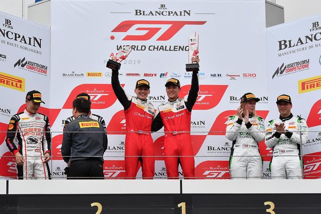 ブランパンGTワールドチャレンジ・アジア富士レース2の表彰台