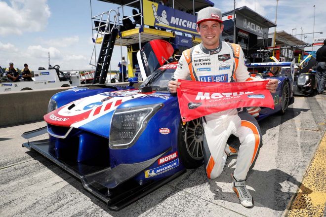 54号車ニッサンDPiをドライブしてポールポジションを獲得したコリン・ブラウン