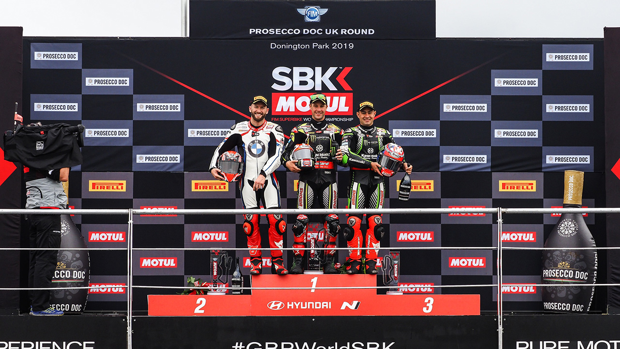 SBK第8戦イギリス　レース1表彰台