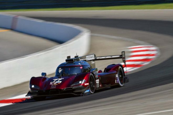 マツダチーム・ヨーストの77号車マツダRT24-P