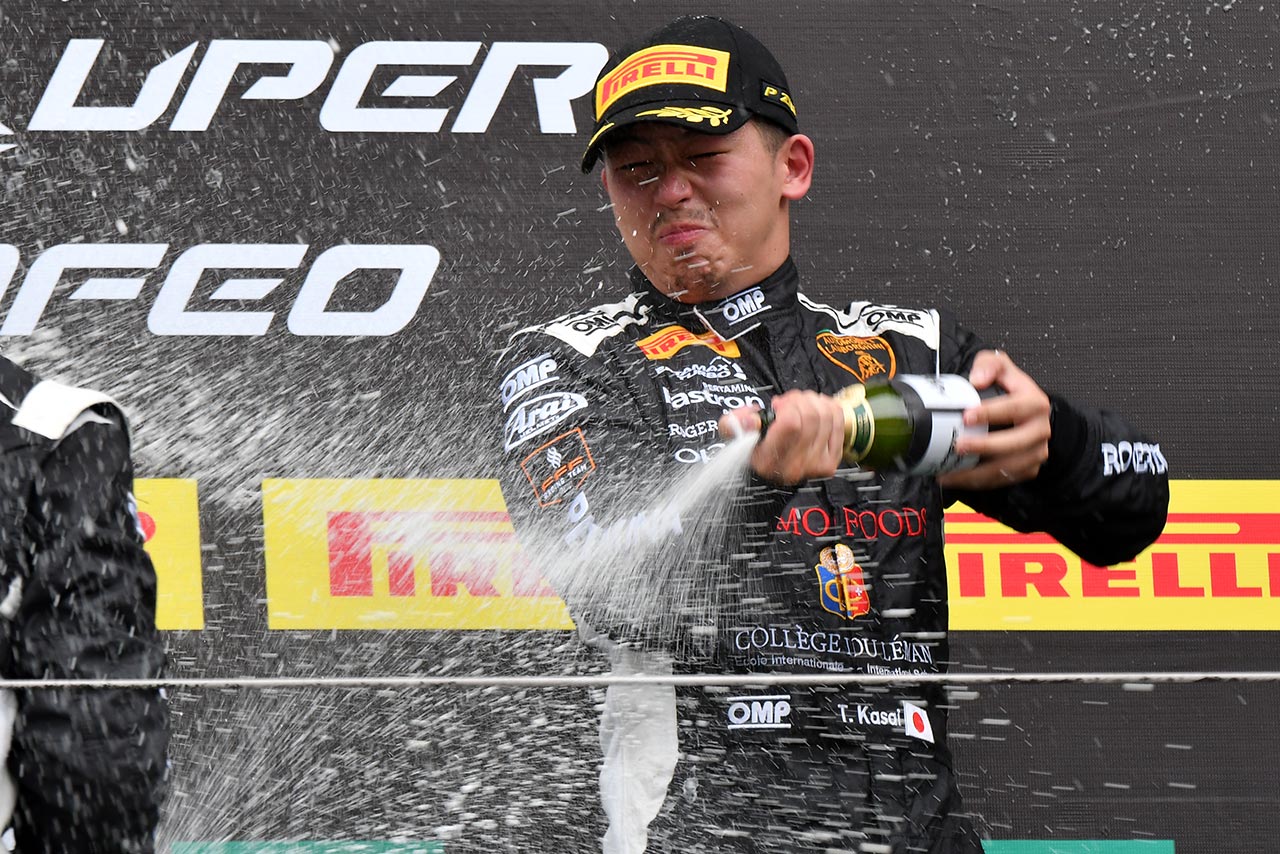 スーパートロフェオ富士のレース1表彰台