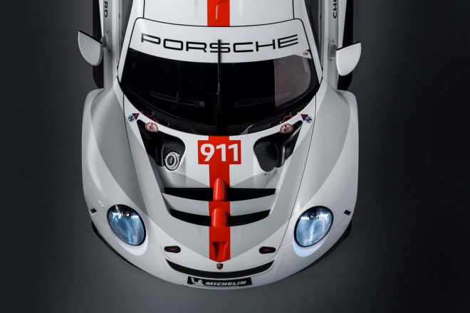 2019年型ポルシェ911 RSRのボンネット