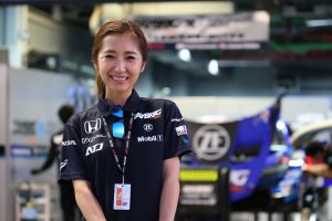 スーパーGT | チームマネージャーの役割は多種多様。コミュニケーションが何よりもメイン／サーキットのお仕事
