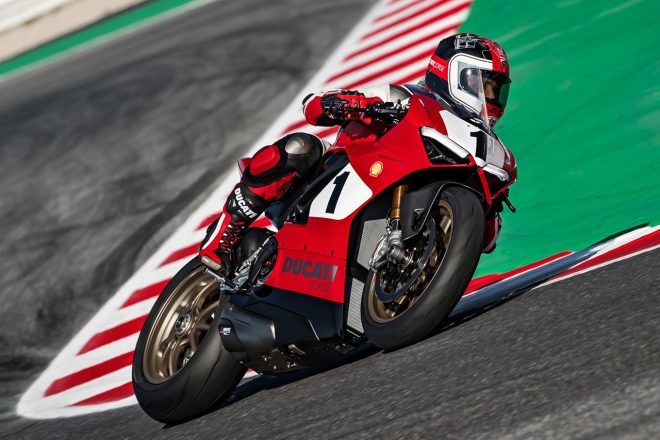 ドゥカティ・パニガーレV4 25° アニバーサリオ916