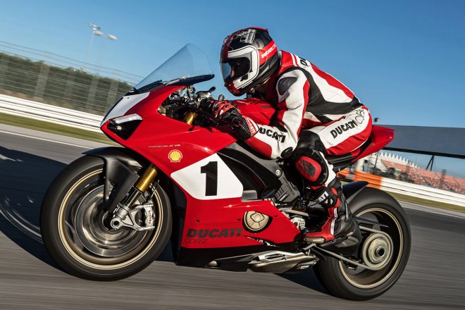 ドゥカティ・パニガーレV4 25° アニバーサリオ916