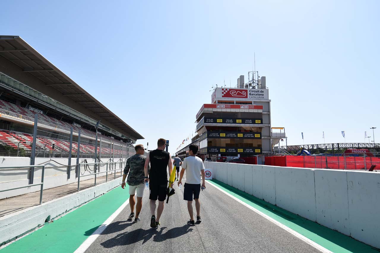 1時間以上かかってようやく1ラップが終了