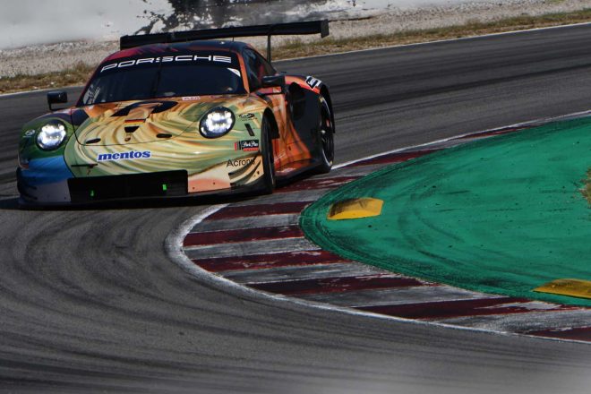 チーム・プロジェクト1の56号車ポルシェ911 RSR