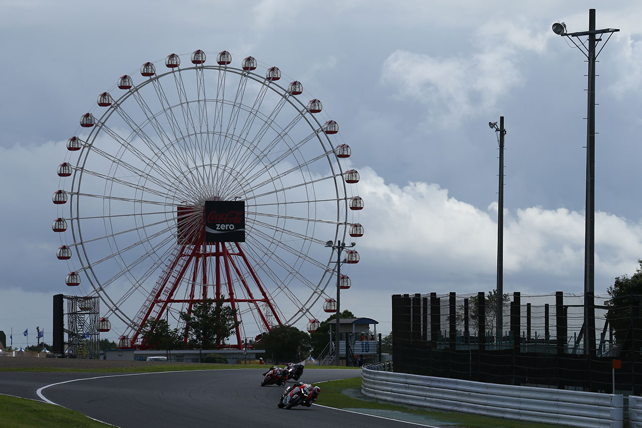 セッション折り返しとなる1時間を経過しようというところでサーキットには厚い雲が現れる。