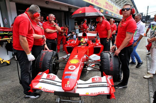 2019年F1第11戦ドイツGP　フェラーリのテストドライバーのミック・シューマッハーがフェラーリF2003-GAをドライブ