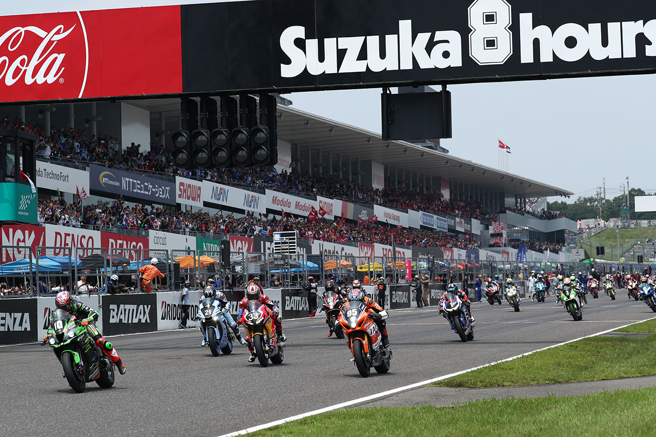 2019鈴鹿8耐　スタートシーン