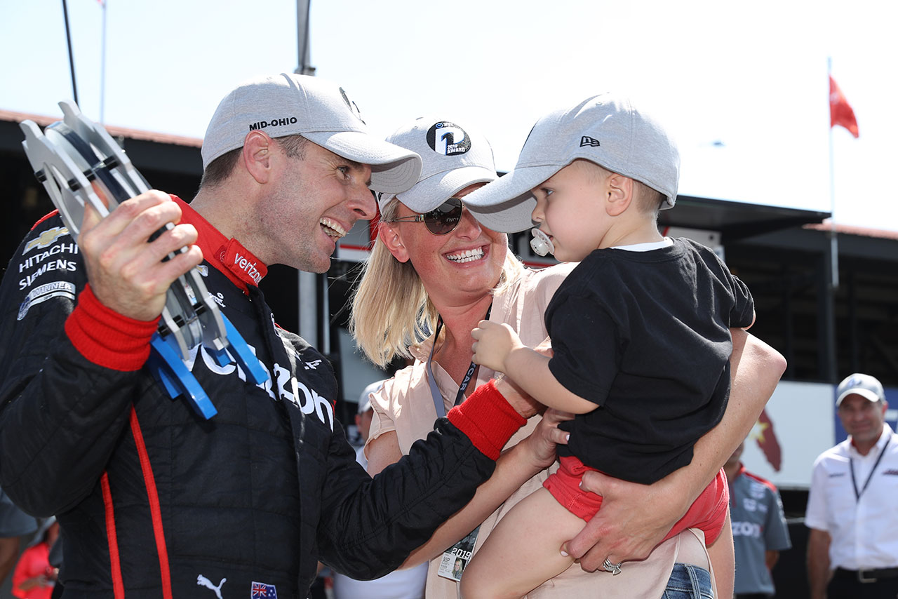 家族でポール獲得を喜ぶウィル・パワー