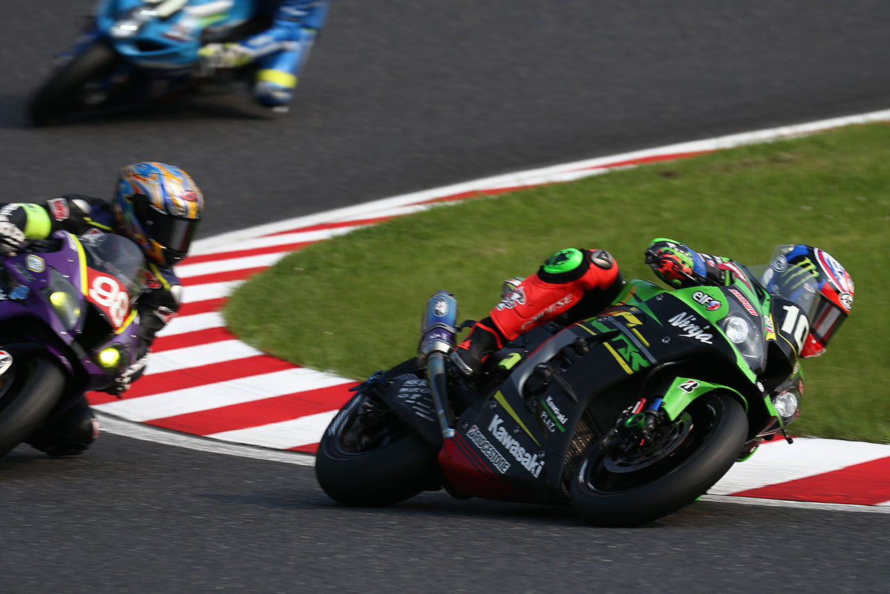 SBKライダー3人で優勝を目指すKawasaki Racing Team Suzuka 8H